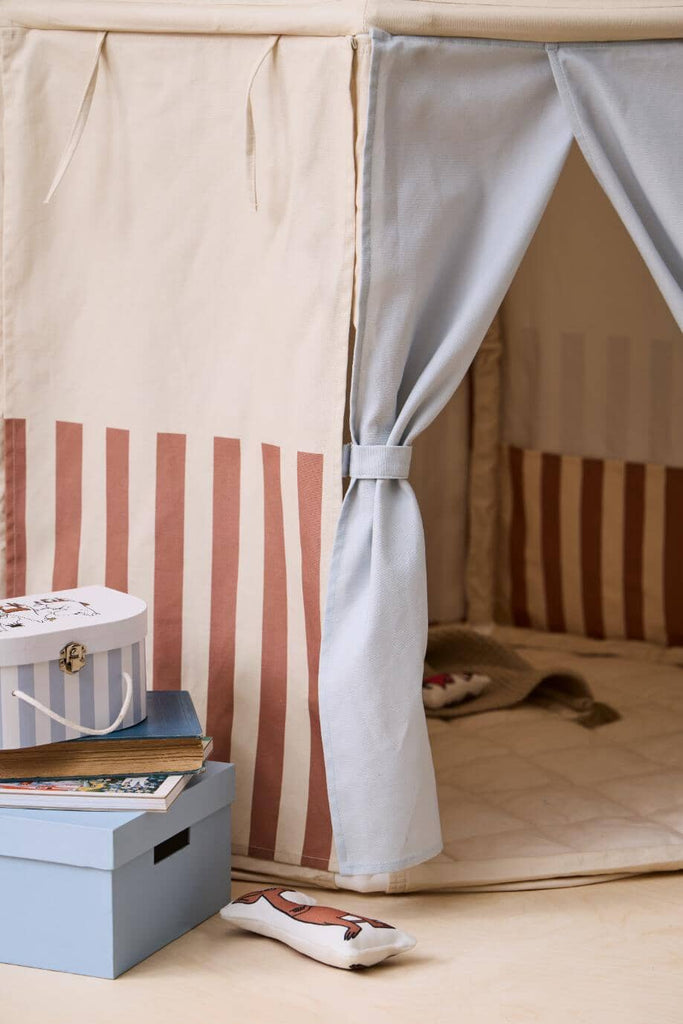 Paviljoentent Moomin inclusief figuurtjes