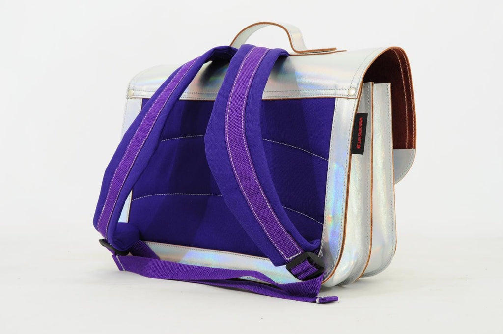 Lederen schooltas met magneetsluiting - Silver