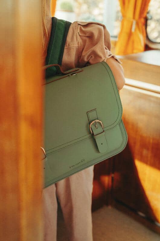 Lederen schooltas met gespen - Pastel Green