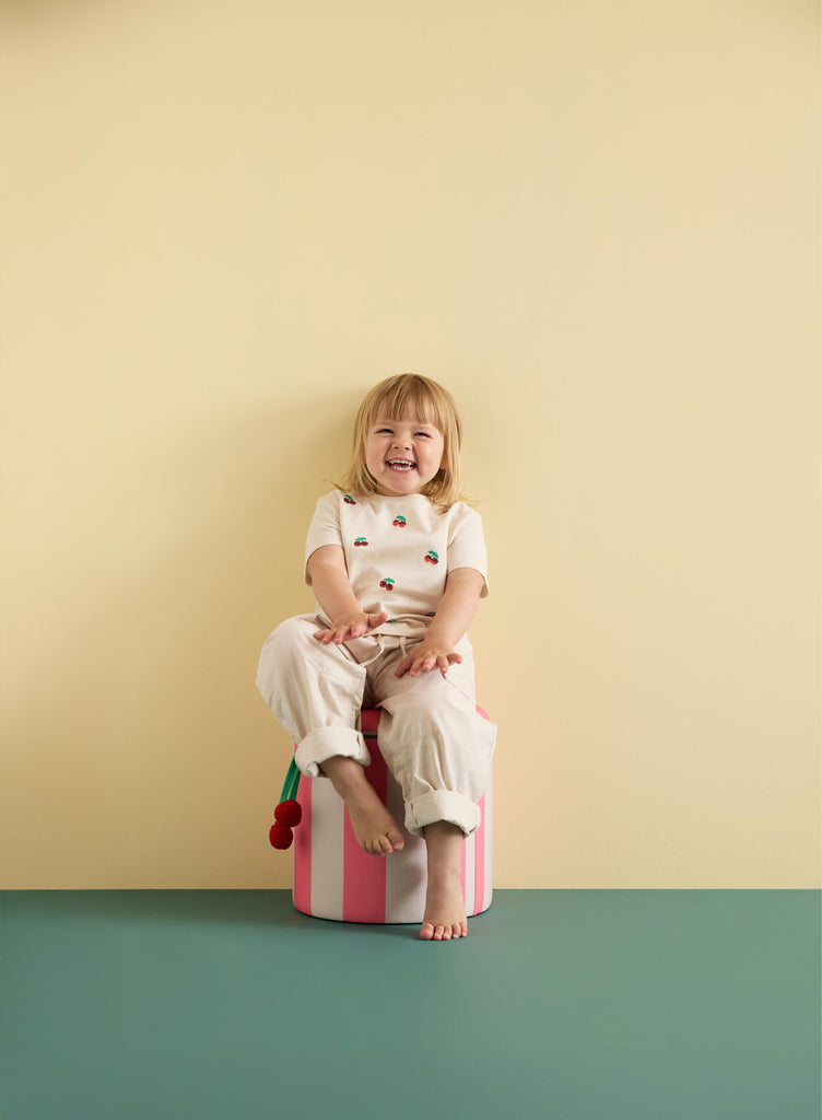 Cylinder pouffe with storage space - Pink - Kid's Concept 